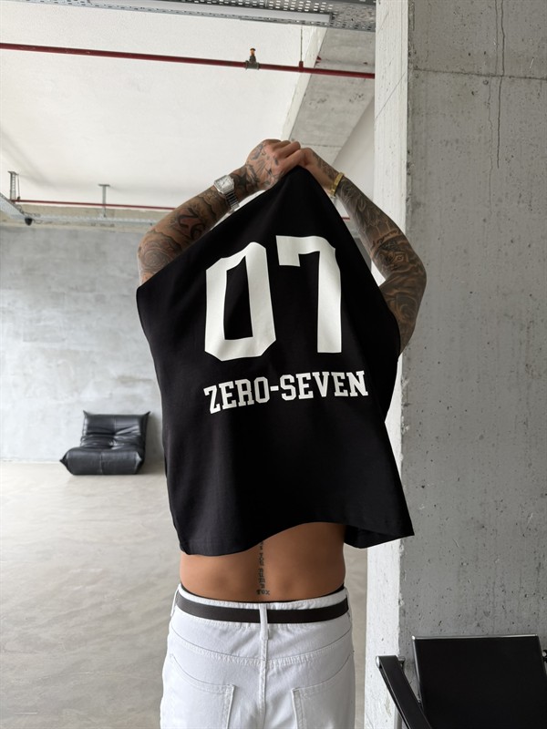 Zero Seven Premium Sıfır Kol T-Shirt - Siyah