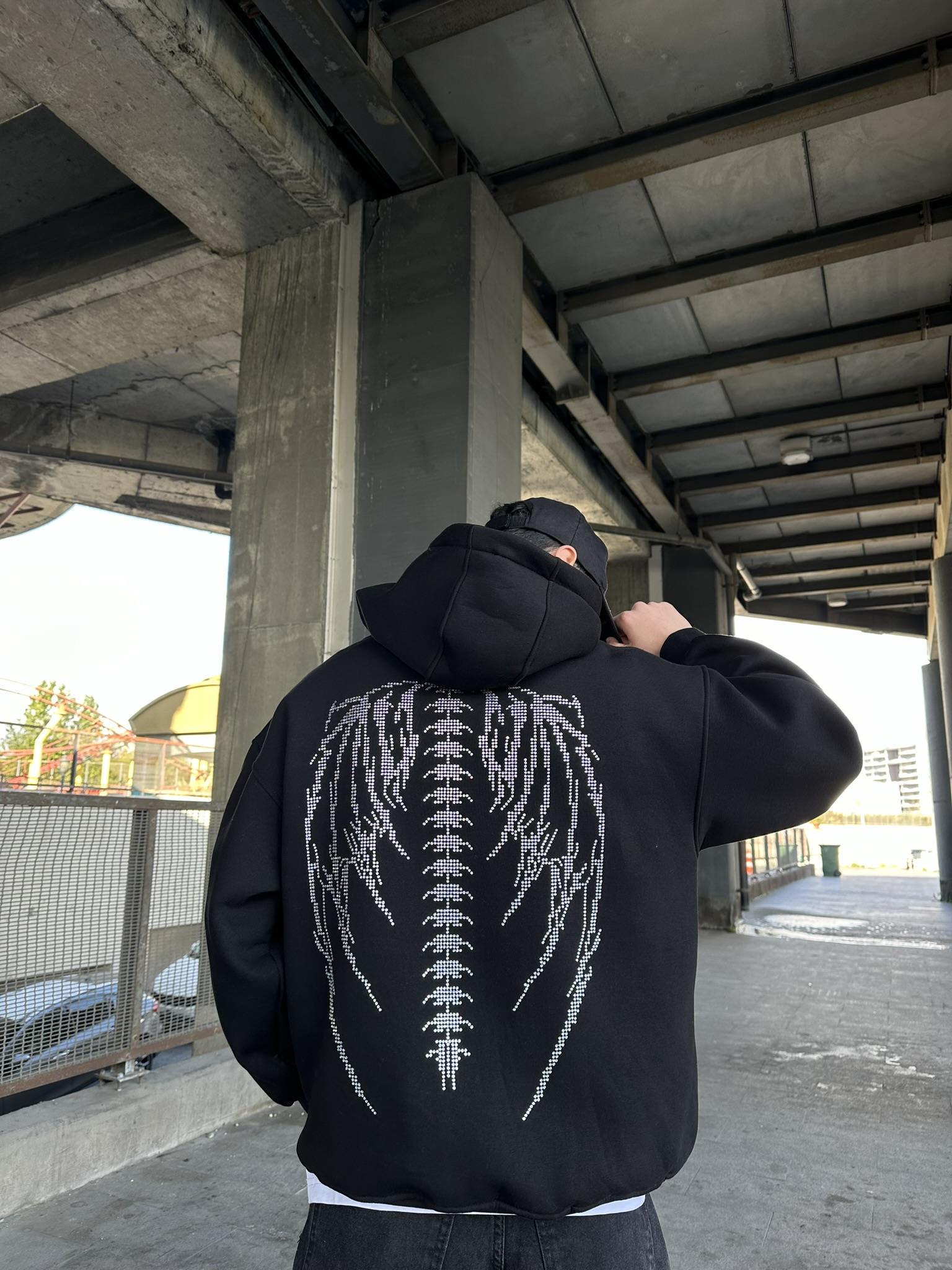 Oversize 'Angel Wing' Baskılı Hoodie Kapüşonlu Sweatshirt Siyah