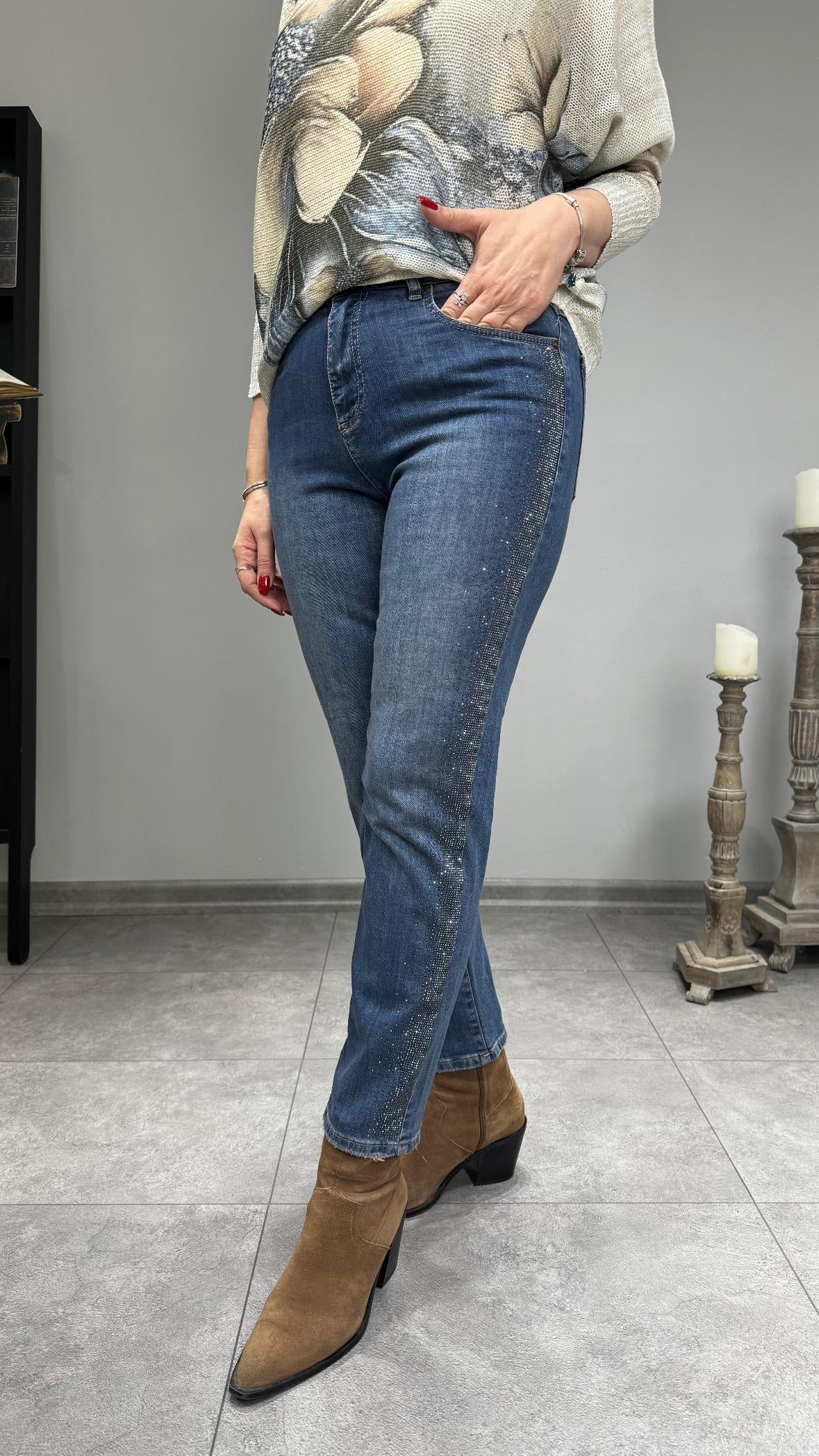 Mom Jean p2253