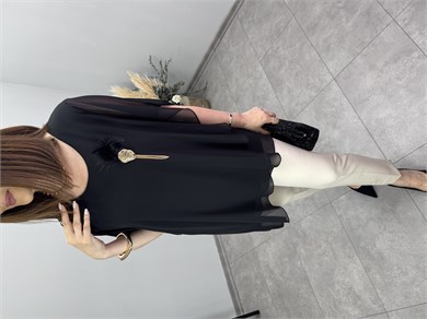 Broşlu Asimetrik Kesim Şifon Bluz 3854
