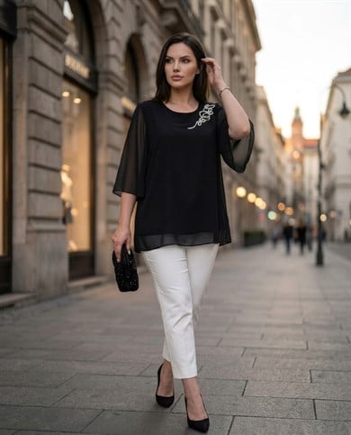 Yakası Kristal Taşlı Şifon Bluz 3573