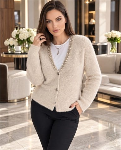 Yakası İnci Ve Taşlı V Yaka Angora Hırka 3985