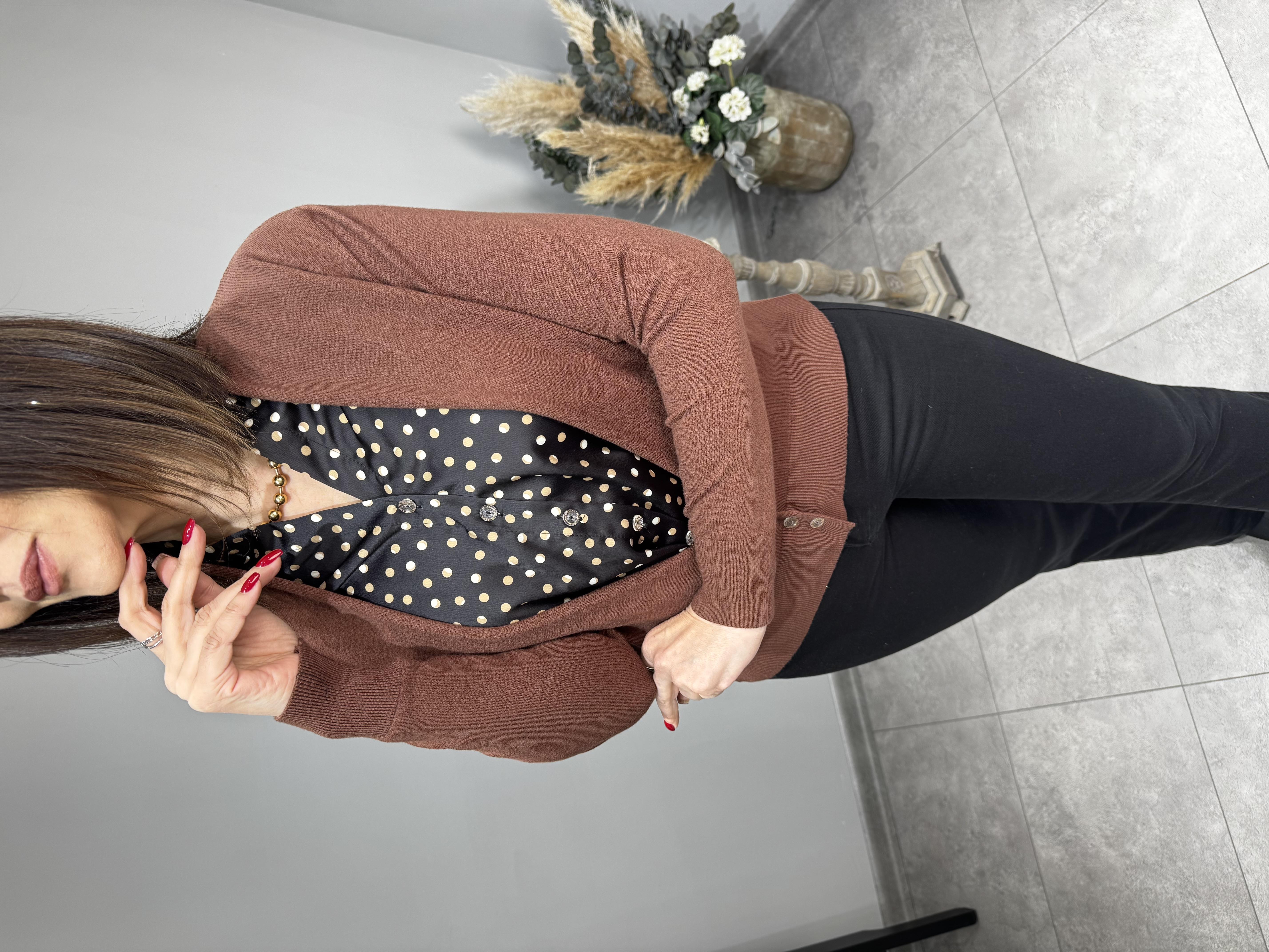 İçi Gömlek Detaylı Triko Hırka 2968 · 7