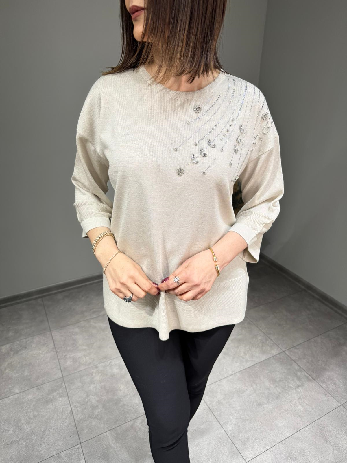 Omuzu Taşlı Simli Triko 3108 · 4