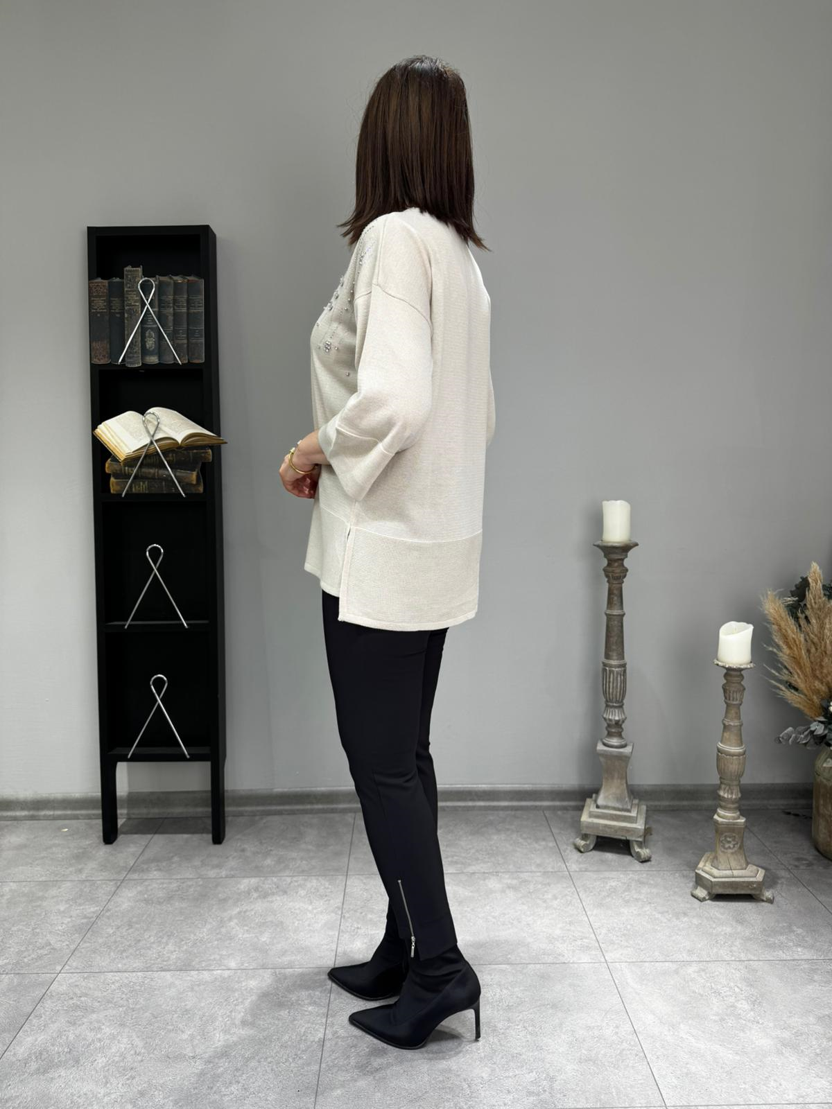 Omuzu Taşlı Simli Triko 3108 · 6