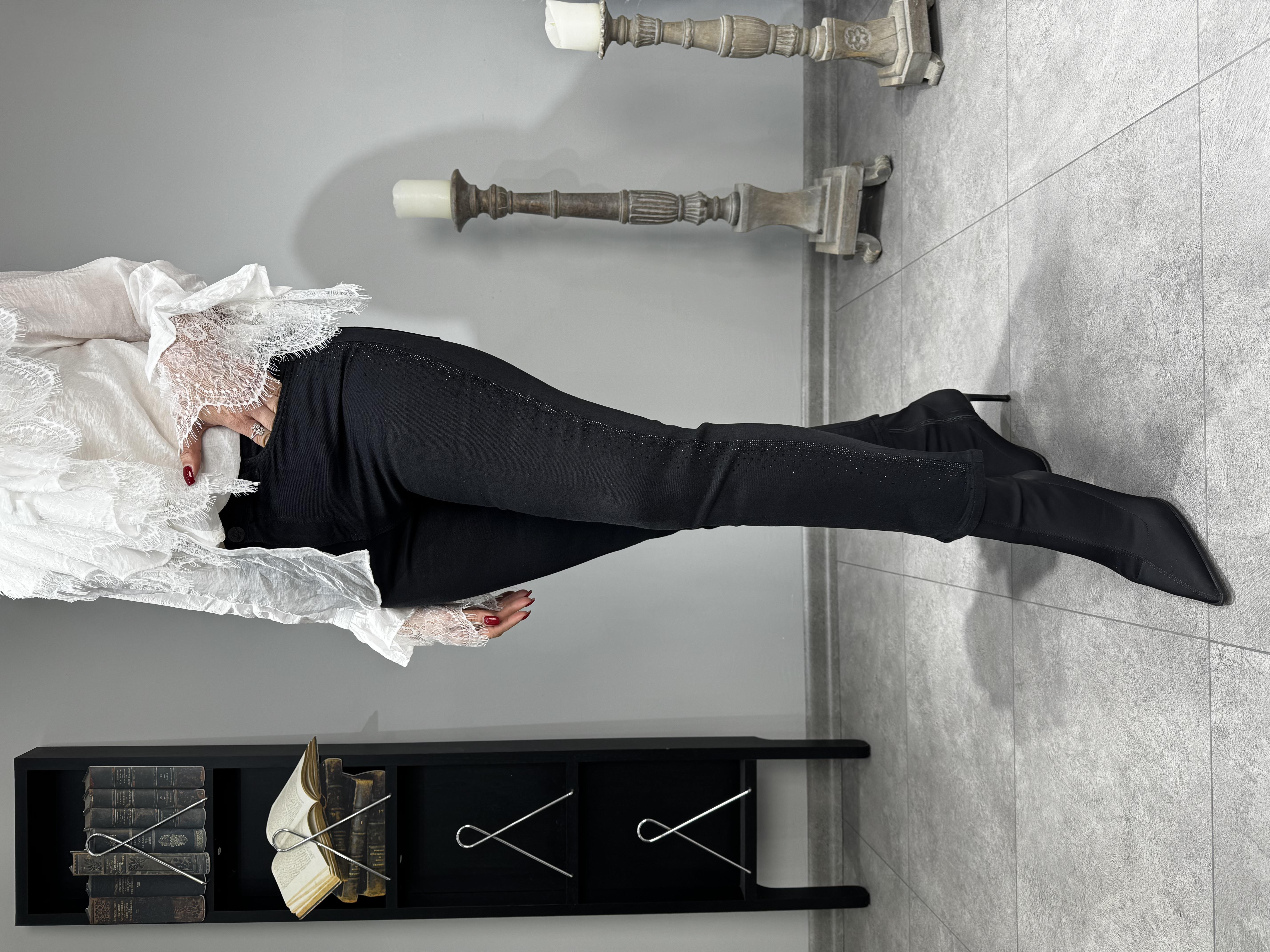 Yanı Taşlı Mom Jean 3013