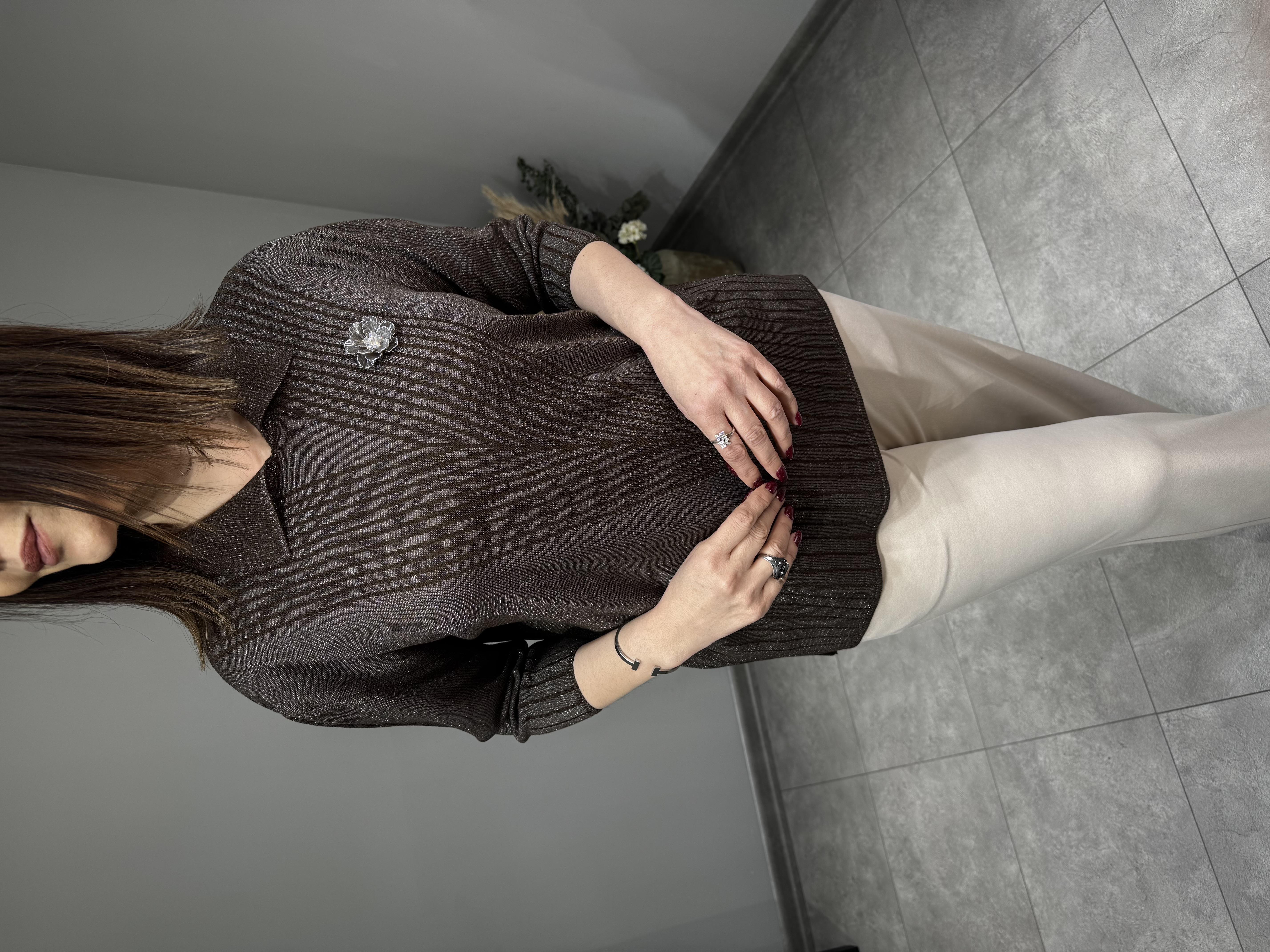 Polo Yaka Simli Broşlu Triko 3082 · 15