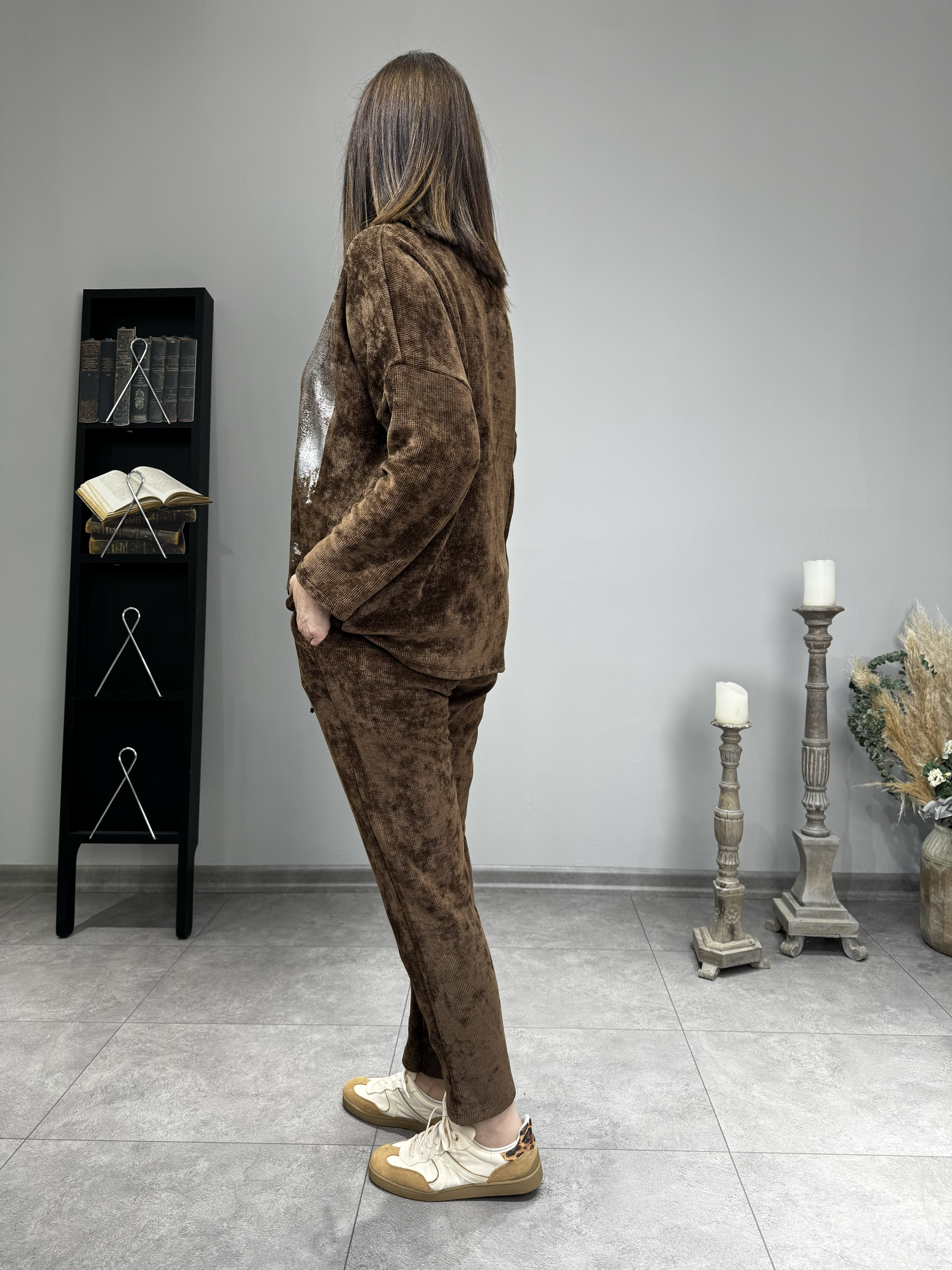 İthal Kadife Takım 2684 · 6