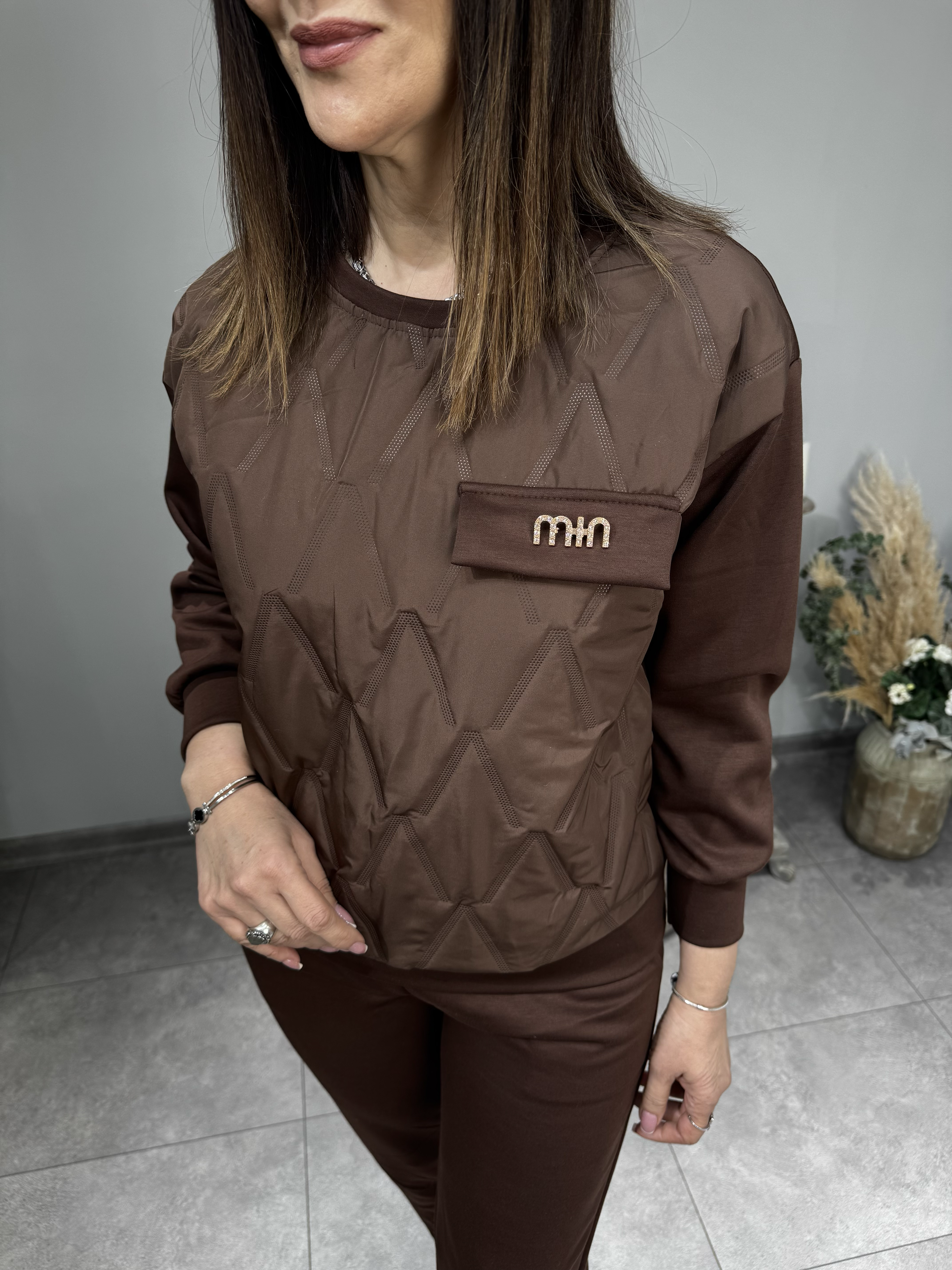 Kapitone İthal Takım 2641 · 7