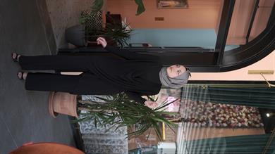 Asimetrik Drapeli Sandy Siyah Takım Guardian