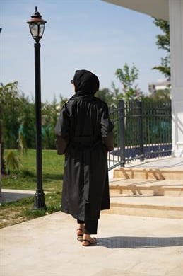 Düşük Kol Su Geçirmez Rüzgar Geçirmez Astarlı Siyah Trençkot Madrid