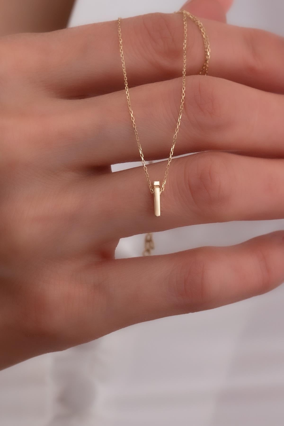 14 Ayar Altın İ Harf Kolye