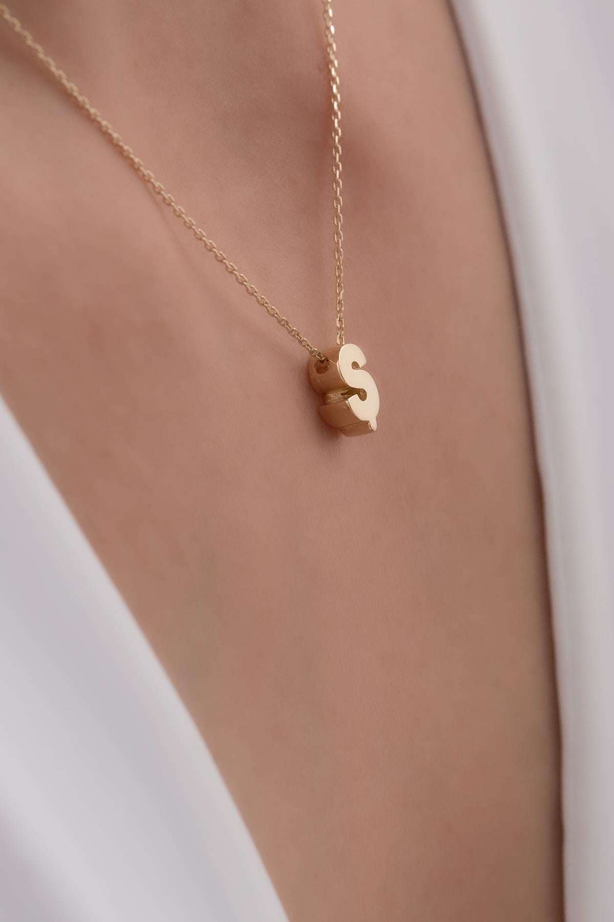 14 Ayar Altın Ş Harf Kolye