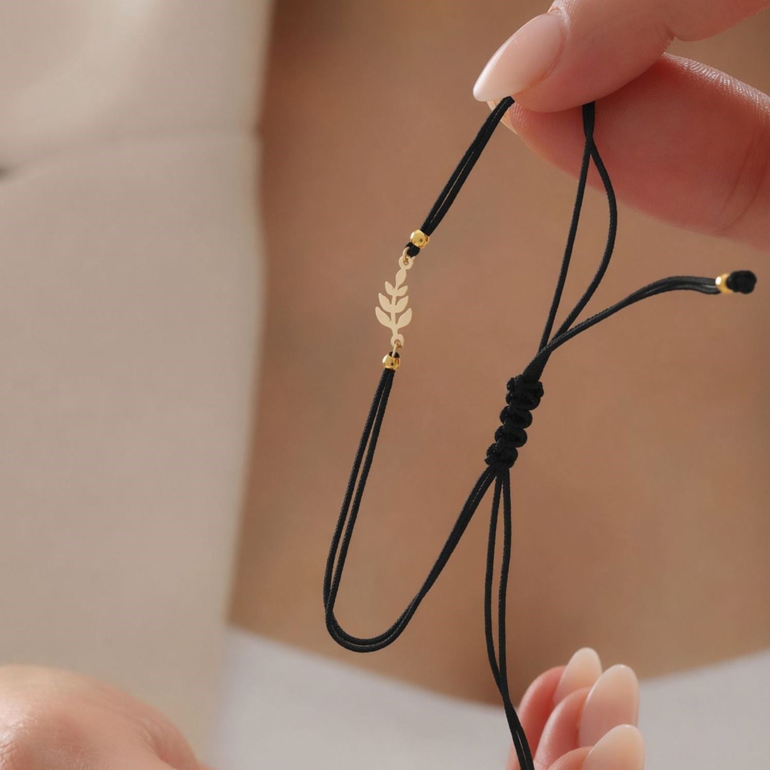 14 Ayar Altın Buğday Başağı Siyah İpli Bileklik