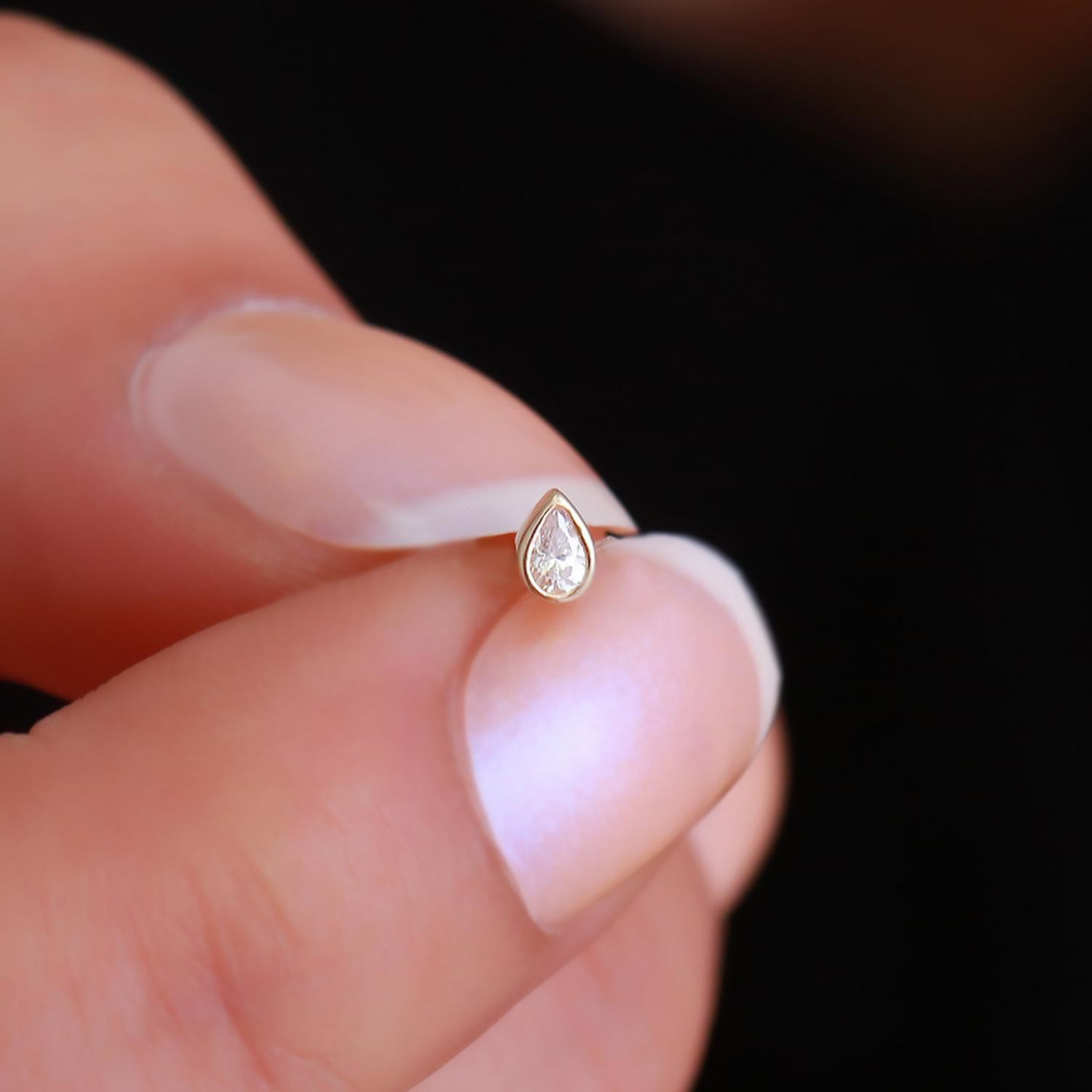 14 Ayar Altın Damla Taş Tragus Piercing