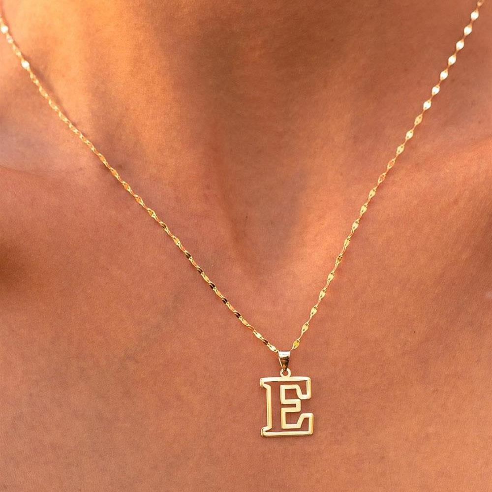 14 Ayar Altın E Harf Soft Kolye