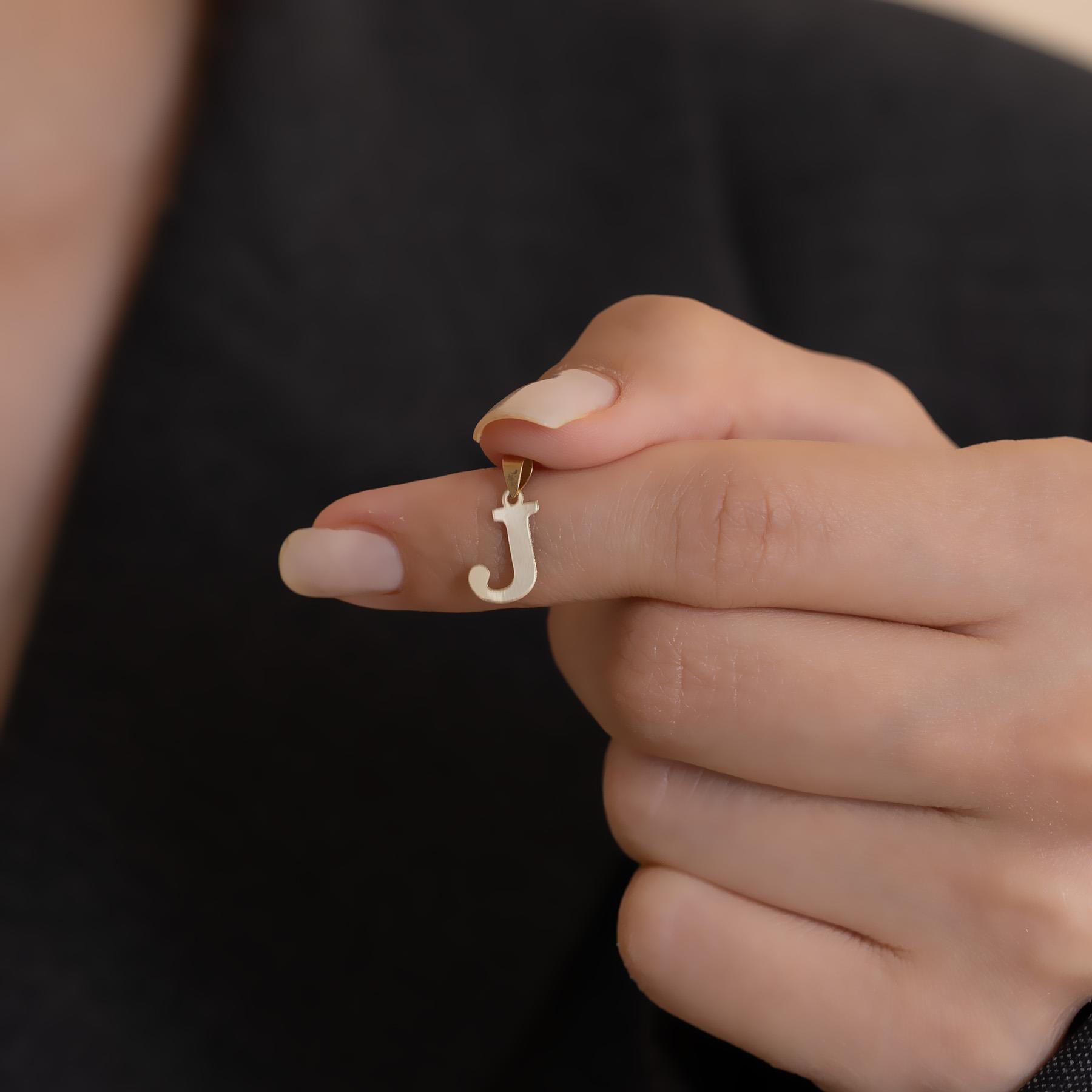 14 Ayar Altın J Harf Sade Kolye Ucu