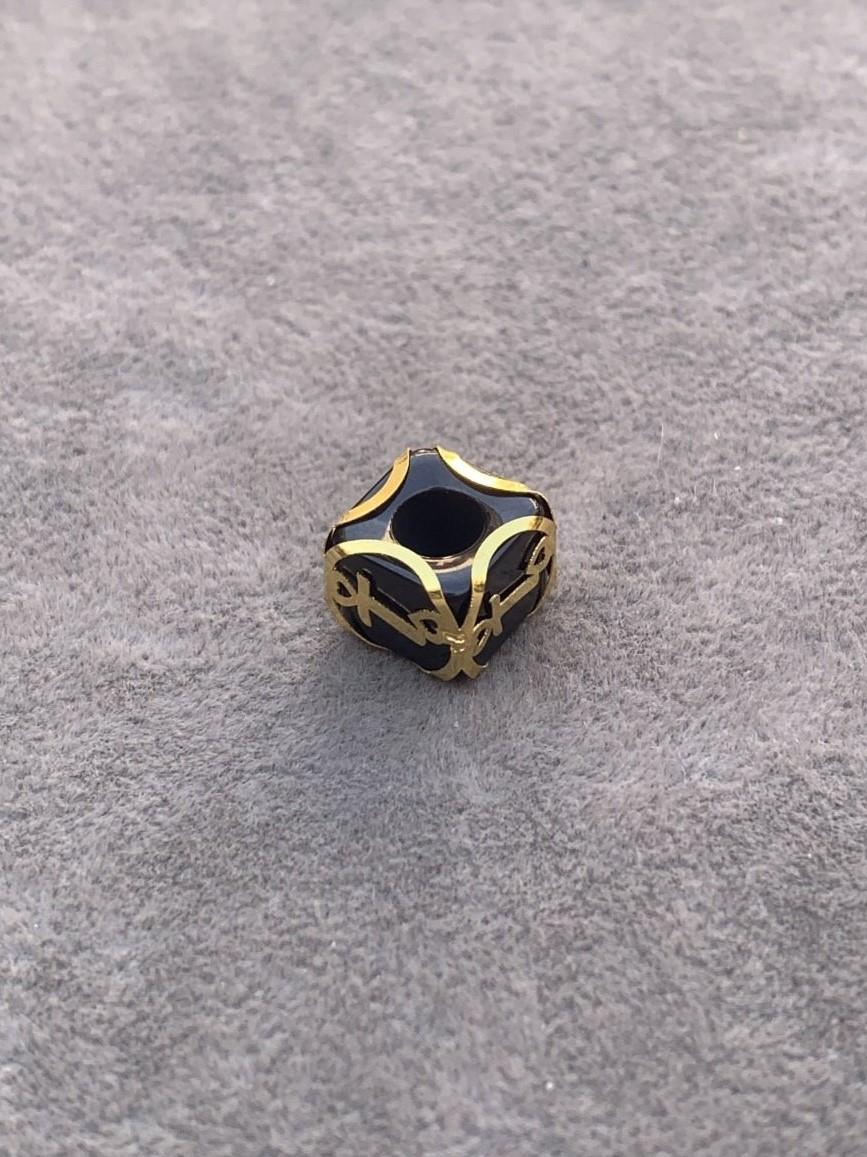 14 Ayar Altın Kafesli Siyah Boncuk T Harf Kolye Ucu