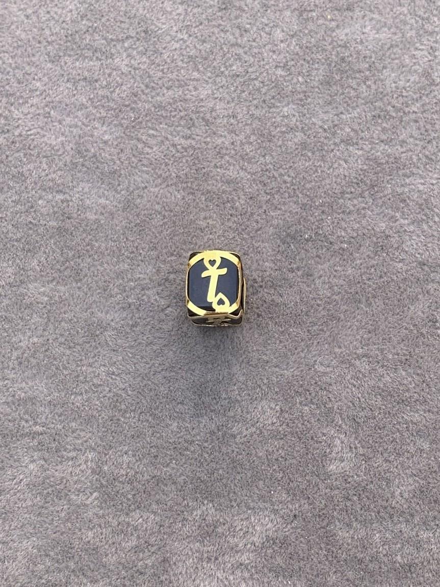 14 Ayar Altın Kafesli Siyah Boncuk T Harf Kolye Ucu