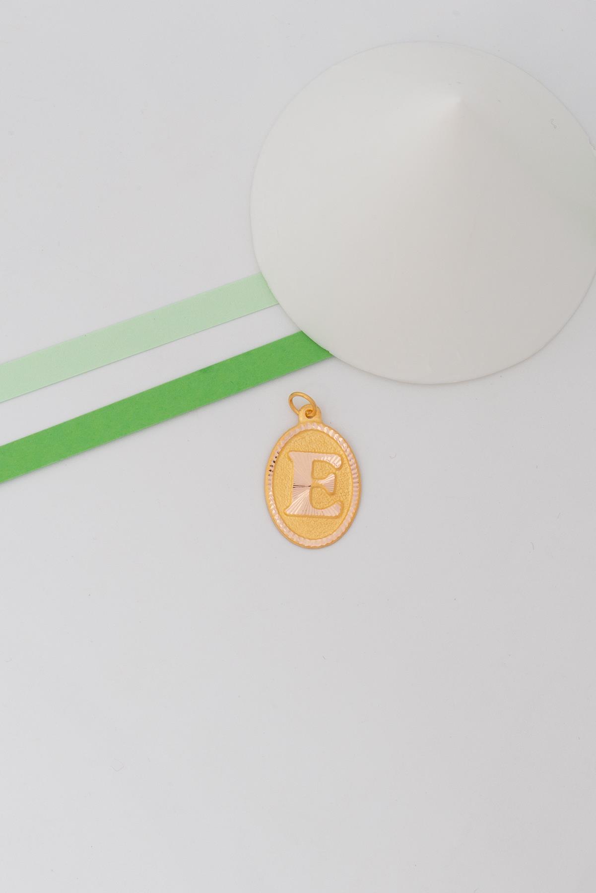 14 Ayar Altın E Harf Nostaljik Kolye Ucu