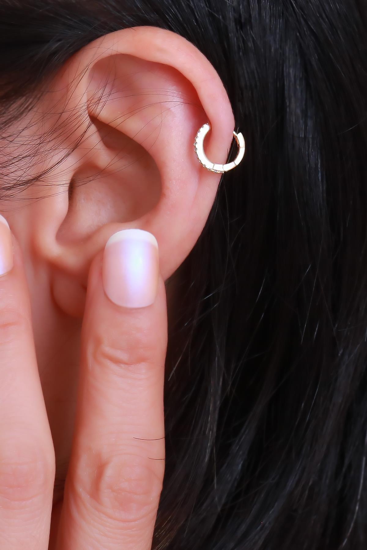 14 Ayar Altın Taş Sıralı Piercing