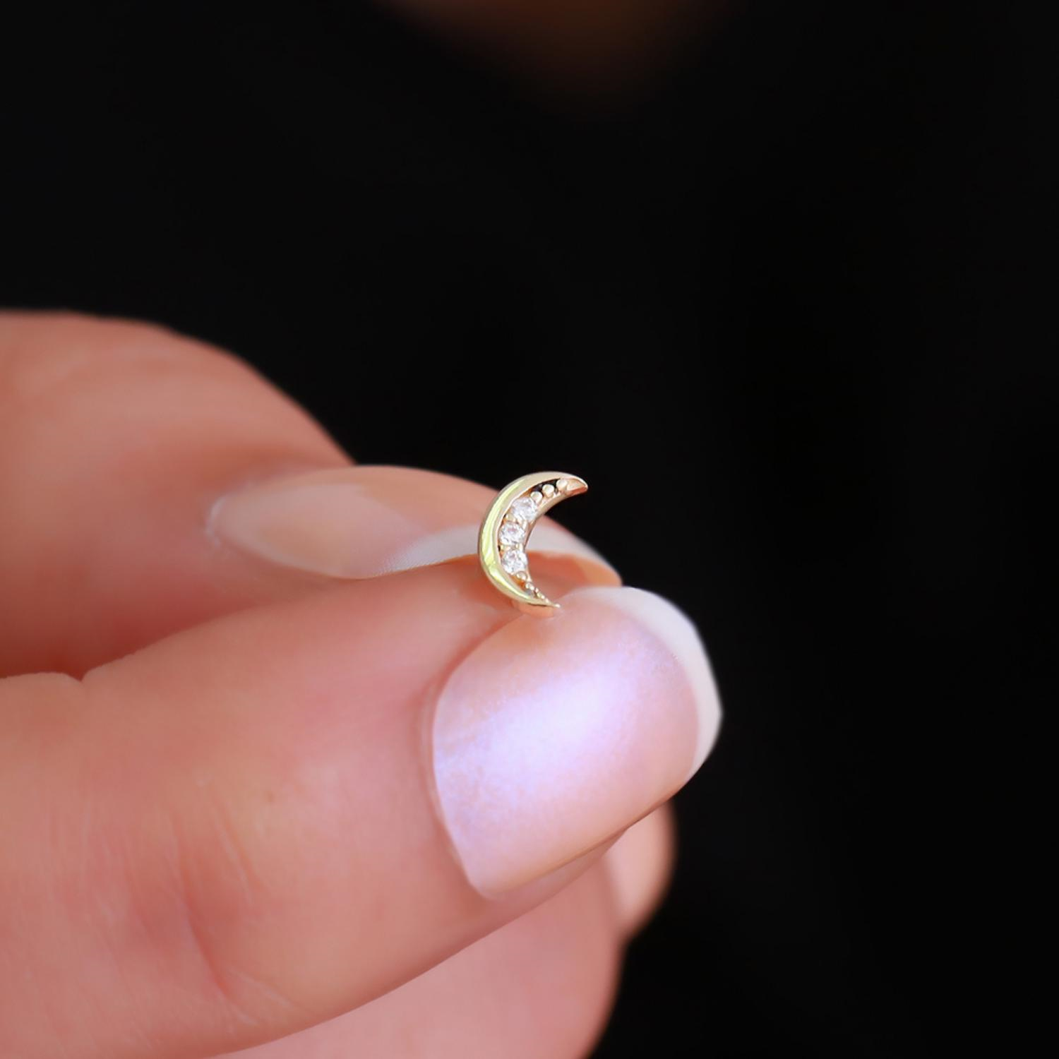 14 Ayar Altın Taşlı Hilal Tragus Piercing