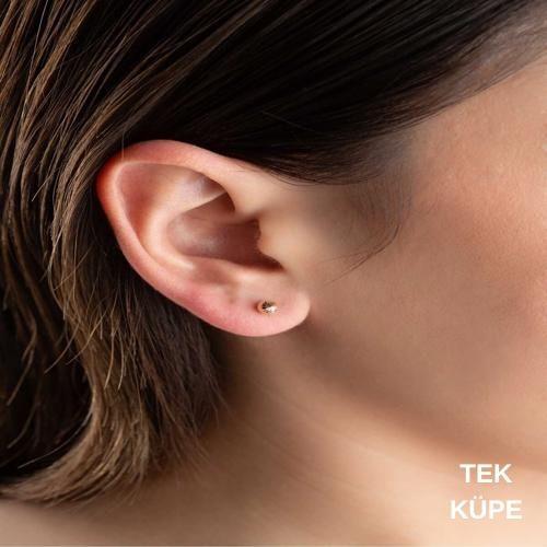 14 Ayar Altın Tekli Kalemli Top Küpe