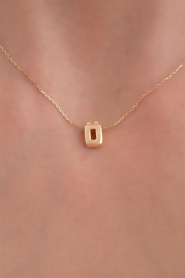 14 Ayar Altın Ö Harf Kolye