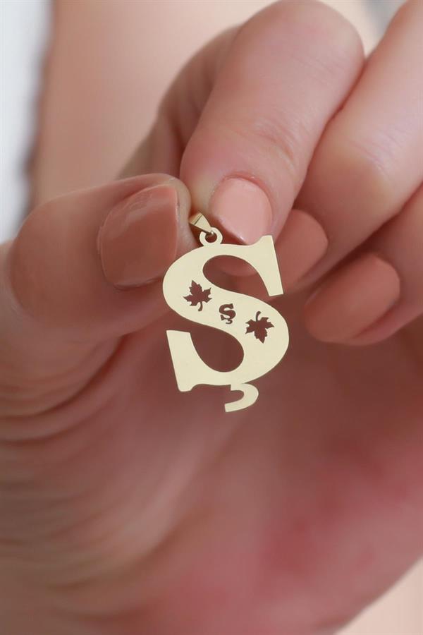 14 Ayar Altın Ş Harf Çınar Yaprağı Kolye Ucu