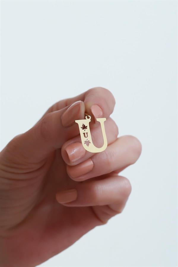 14 Ayar Altın U Harf Çınar Yaprağı Kolye Ucu