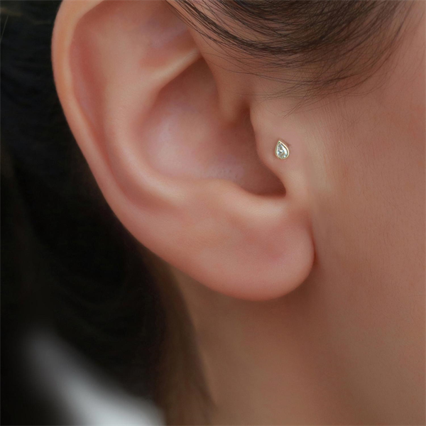 14 Ayar Altın Damla Taş Tragus Piercing