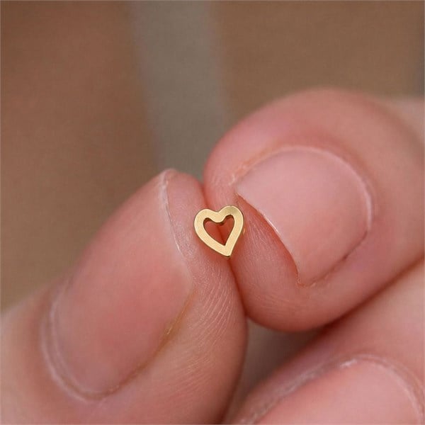 14 Ayar Altın İçi Boş Kalp Piercing Tragus
