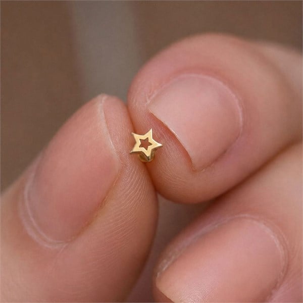 14 Ayar Altın İçi Boş Yıldız Tragus Piercing