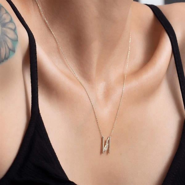 14 Ayar Altın J Harfi Taşlı Kolye