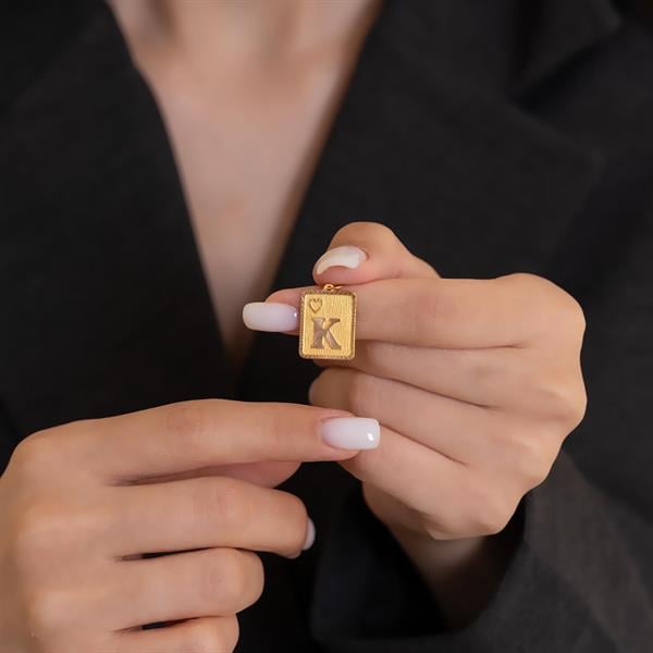 14 Ayar Altın K Harf Kalpli Kolye Ucu