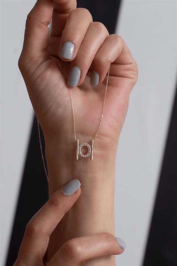 14 Ayar Altın O Harfi Taşlı Kolye