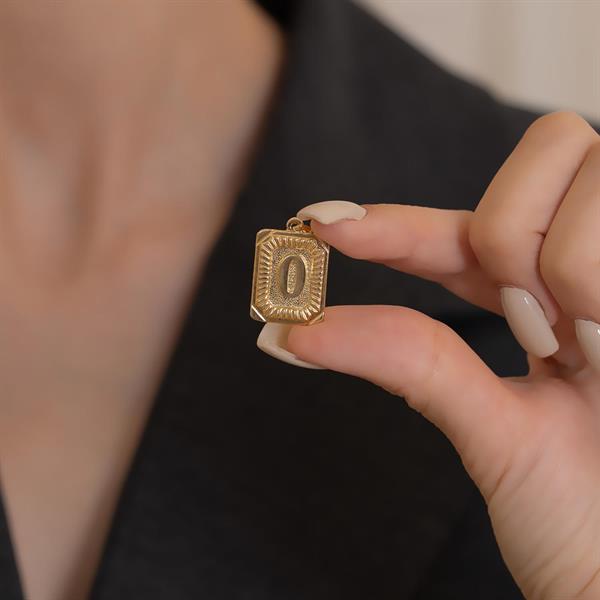 14 Ayar Altın O Harf Vintage Kolye Ucu