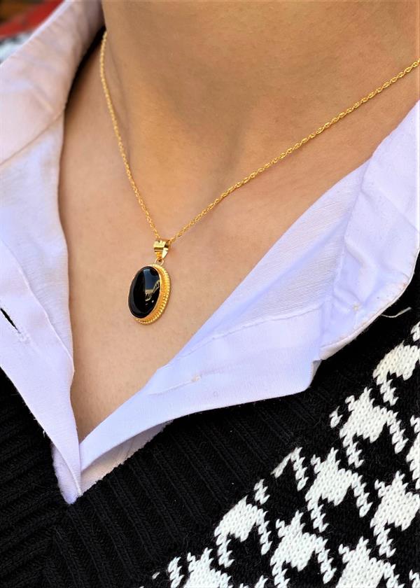 14 Ayar Altın Oval Oniks Kolye