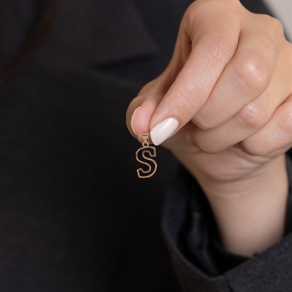 14 Ayar Altın S Harf Soft Kolye Ucu