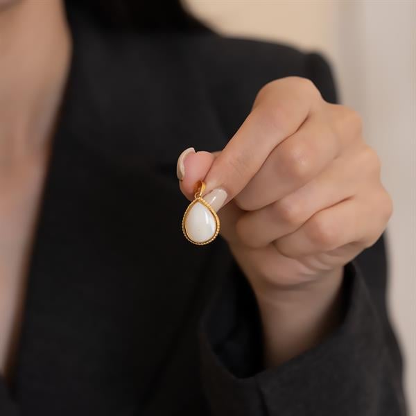 14K Solid Gold Mother of Pearl Stone Drop Necklace