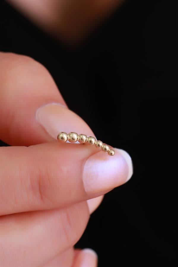 14 Ayar Altın Sıralı Top Top Tragus Piercing