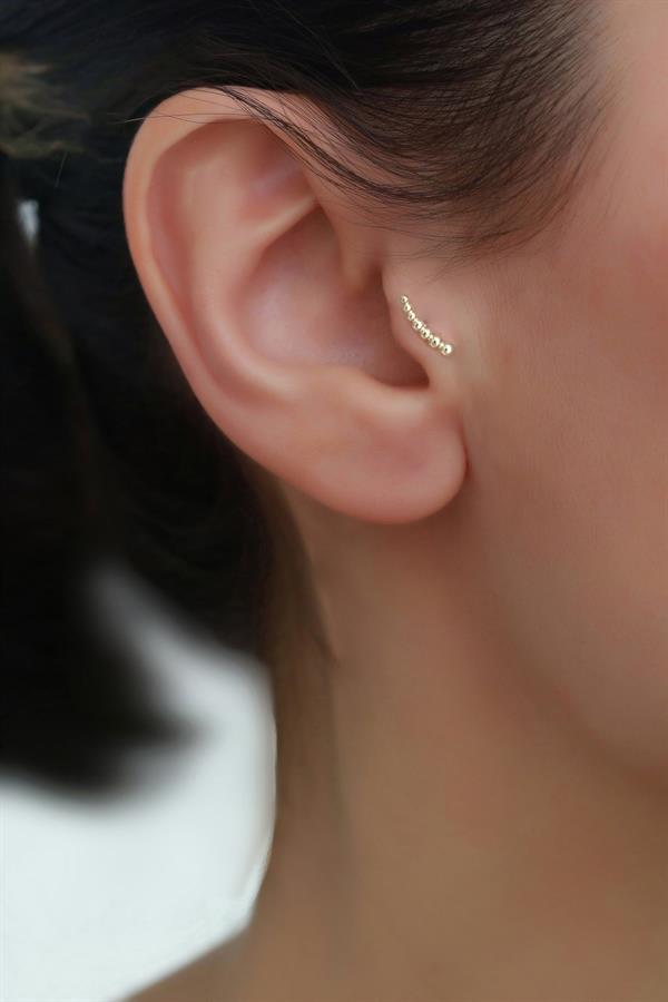 14 Ayar Altın Sıralı Top Top Tragus Piercing