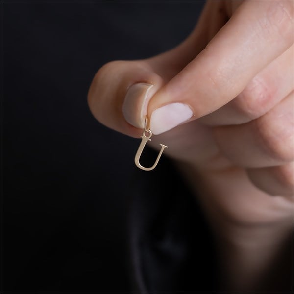 14 Ayar Altın U Harf Sade Kolye Ucu