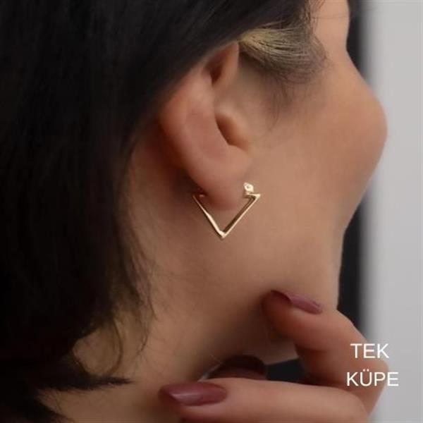 14 Ayar Altın Üçgen Tekli Küpe