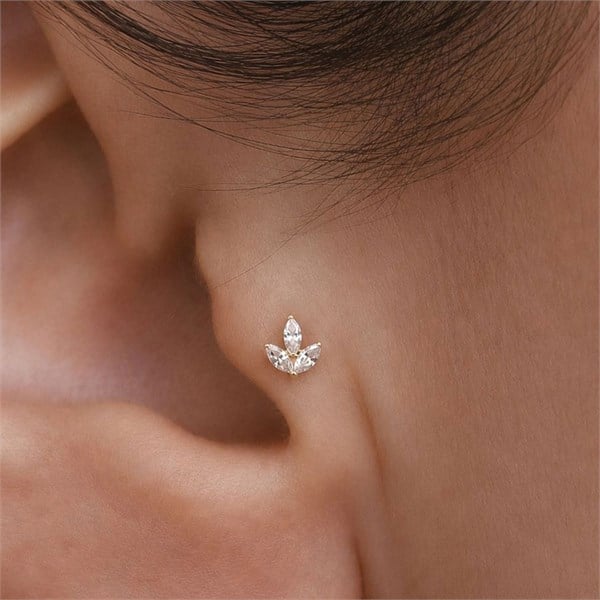 14 Ayar Lotus Çiçeği Tragus Piercing