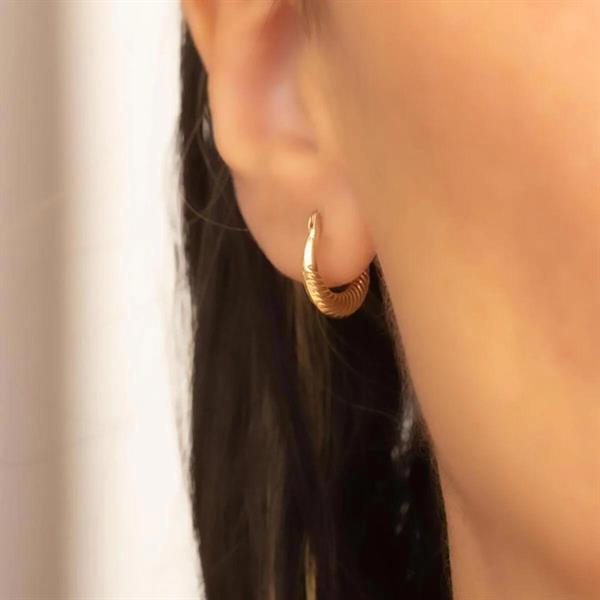 14 Ayar Altın Mini Midye Halka Küpe TEKLİ