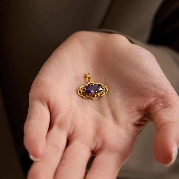 14K Solid Gold Filigree Shuttle Horizontal Purple Stone Pendant