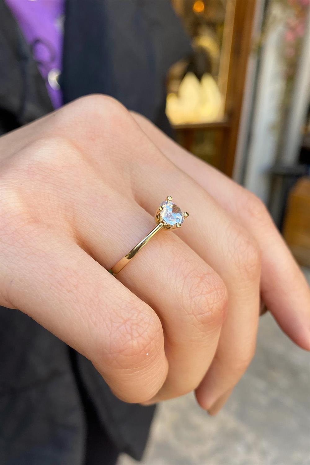 Gold Classic Solitaire Ring