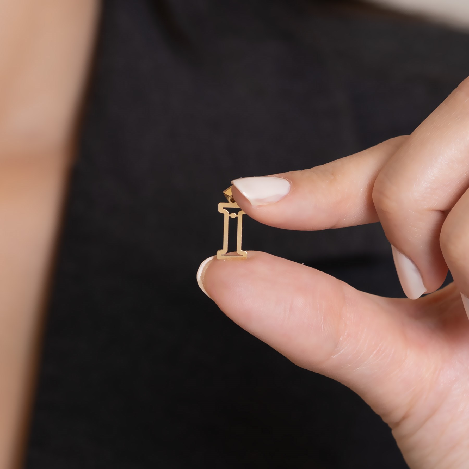 14 Ayar Altın İ Harf Soft Kolye Ucu