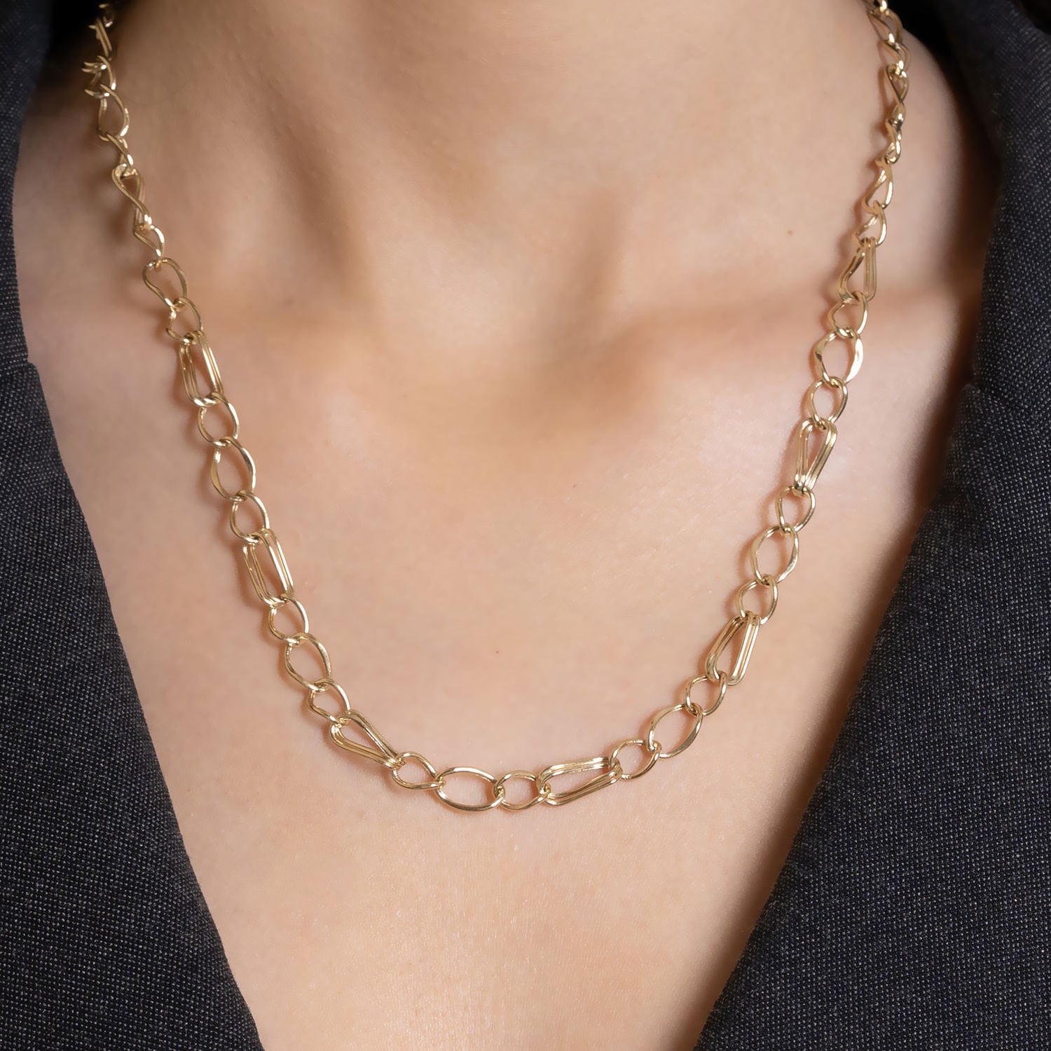 14 Ayar Altın Light Oval Halka Hollow Kolye